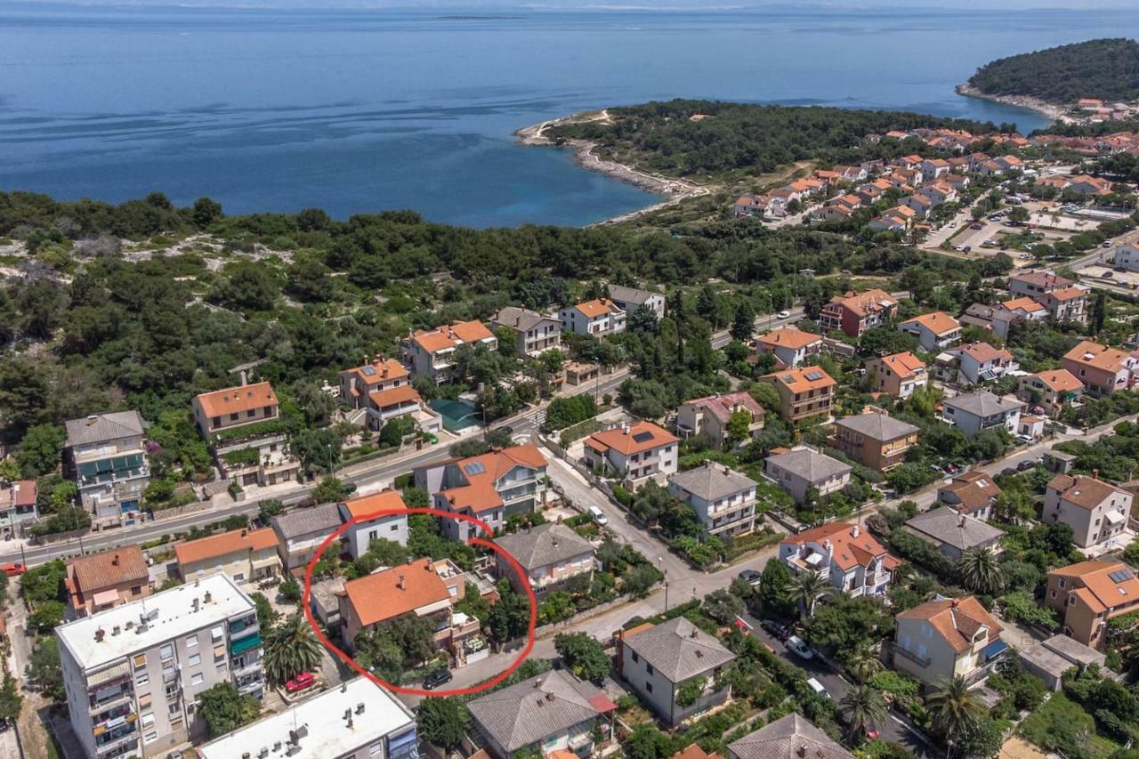 Apartment Sun View Мали-Лошинь Экстерьер фото